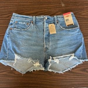 NWT Levi’s 501 Jean shorts